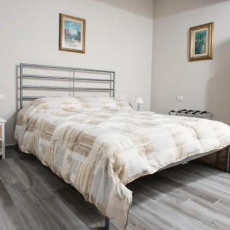 Apartment Orsini Family Deluxe By Mamo Florence